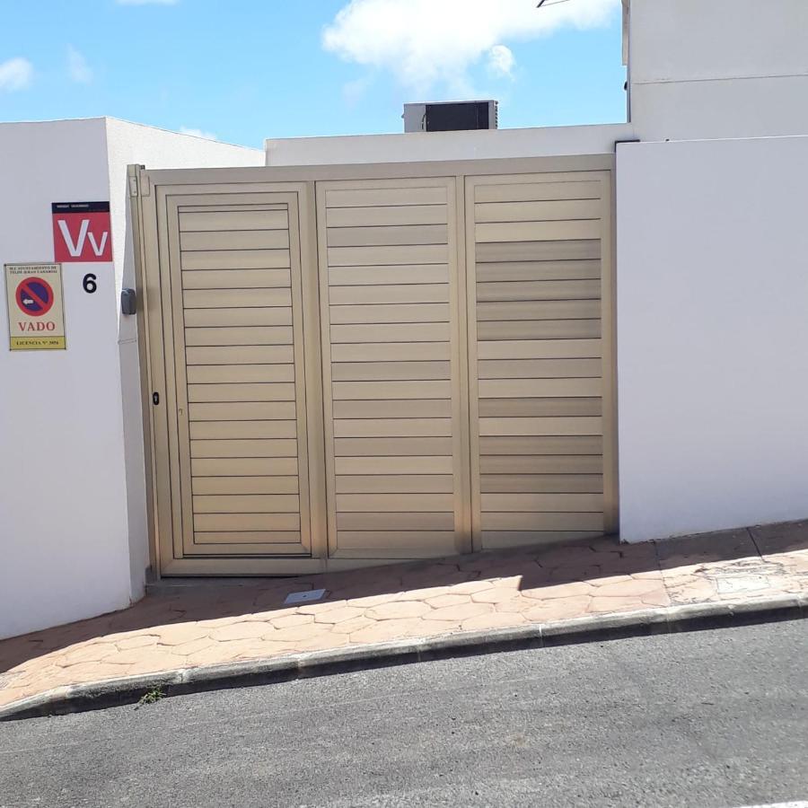 Ocean Surf Suite Playa Del Hombre Exterior photo